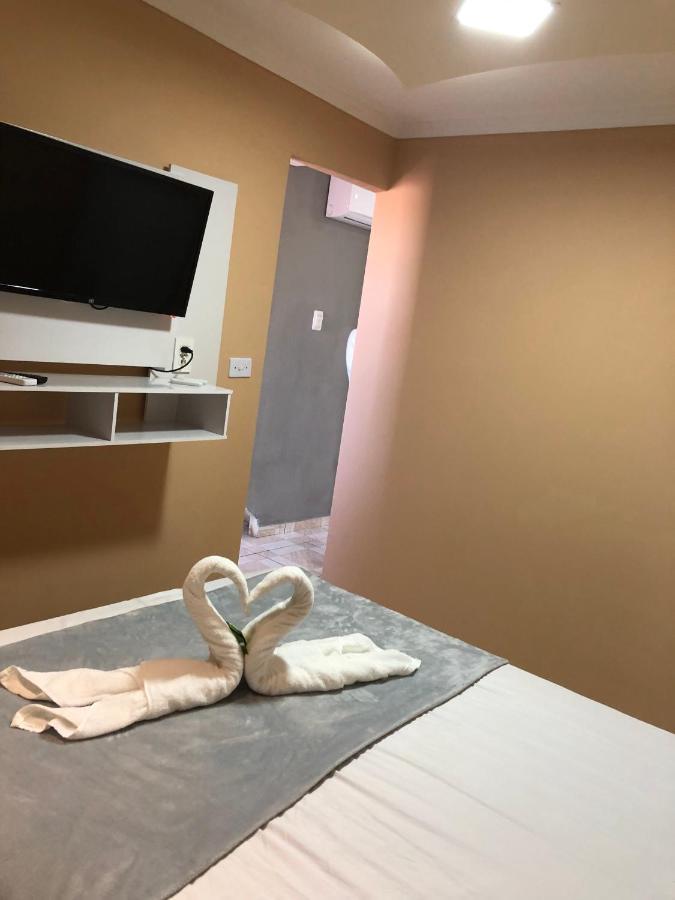 La Casa Do Manguinha Otel Guarulhos Dış mekan fotoğraf